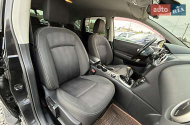 Внедорожник / Кроссовер Nissan Qashqai 2011 в 