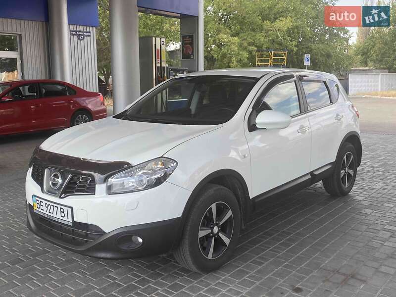 Позашляховик / Кросовер Nissan Qashqai 2011 в Миколаєві