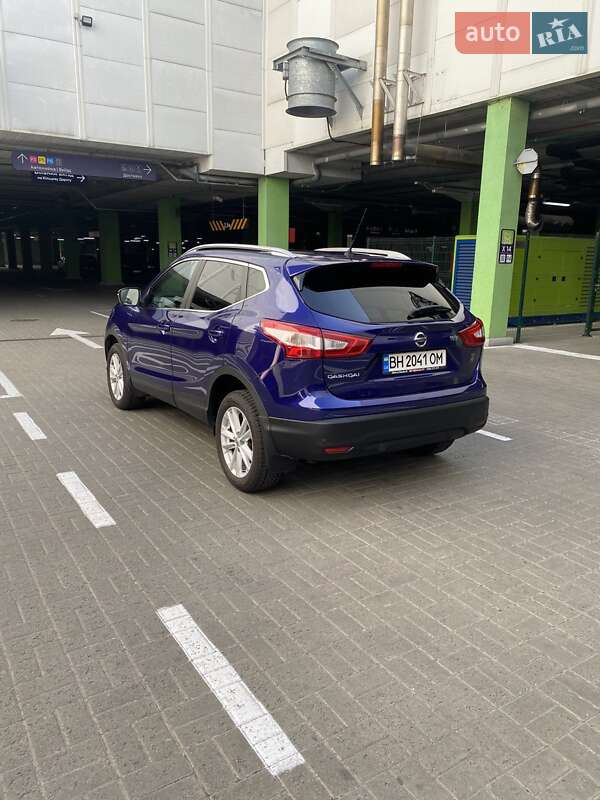 Внедорожник / Кроссовер Nissan Qashqai 2016 в Киеве