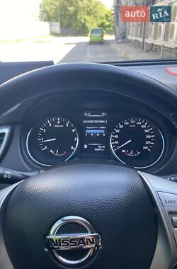 Внедорожник / Кроссовер Nissan Qashqai 2017 в 