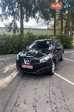 Позашляховик / Кросовер Nissan Qashqai 2010 в Дубні