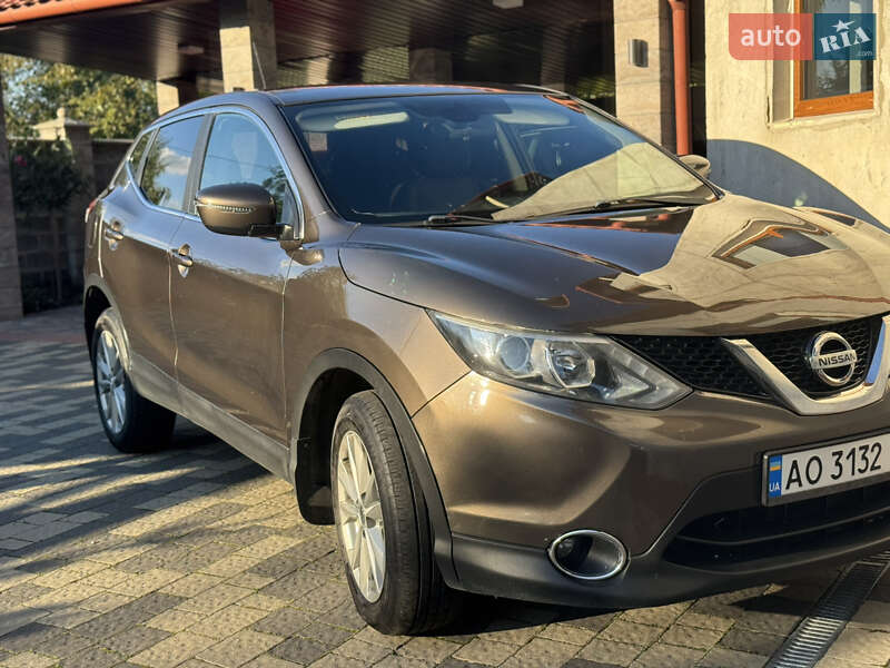 Внедорожник / Кроссовер Nissan Qashqai 2017 в Мукачево