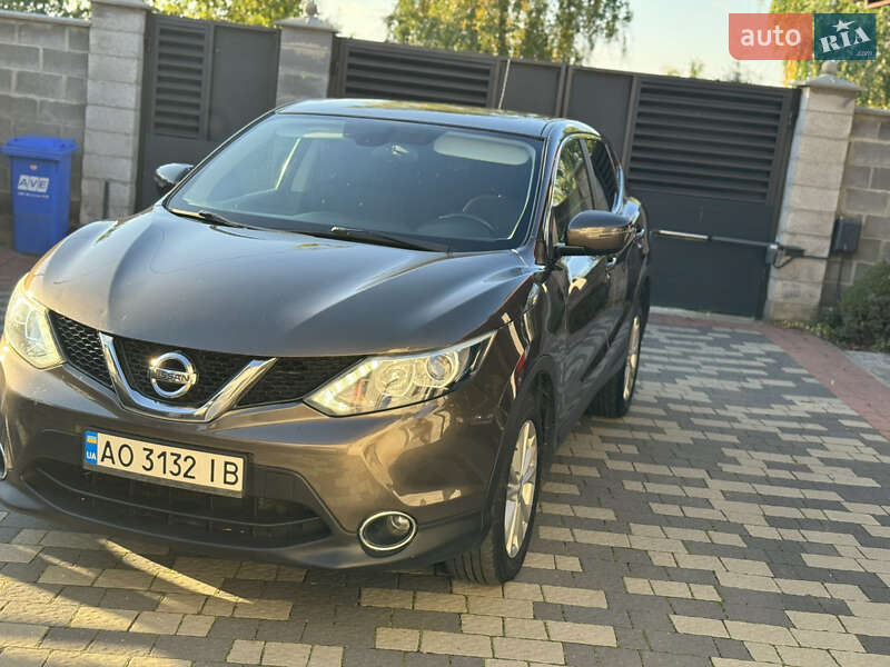 Внедорожник / Кроссовер Nissan Qashqai 2017 в Мукачево