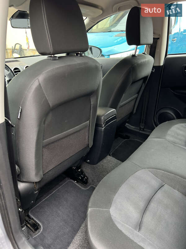 Внедорожник / Кроссовер Nissan Qashqai 2010 в Тернополе