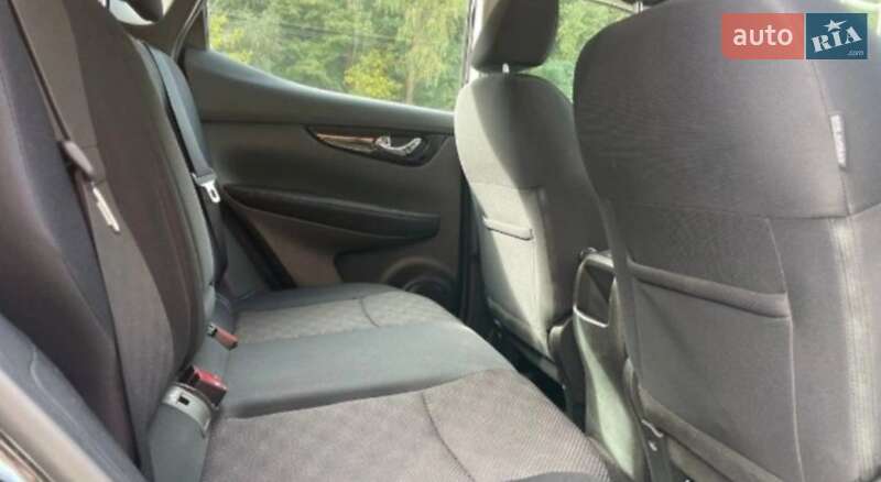 Внедорожник / Кроссовер Nissan Qashqai 2016 в Киеве фото 4 Внедорожник / Кроссовер Nissan Qashqai 2016 в Киеве