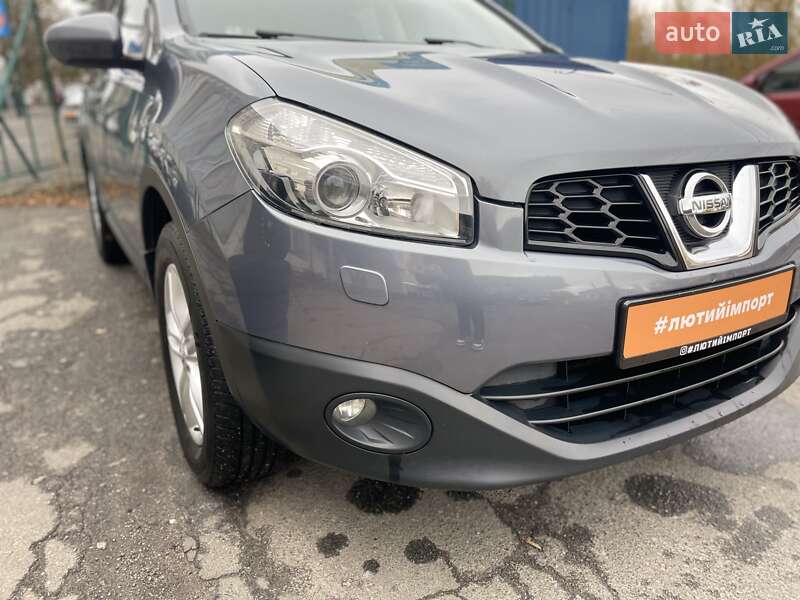 Внедорожник / Кроссовер Nissan Qashqai 2010 в Сумах
