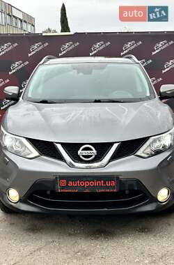 Внедорожник / Кроссовер Nissan Qashqai 2014 в 
