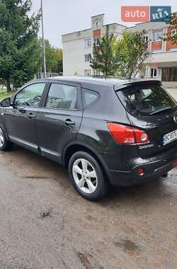 Внедорожник / Кроссовер Nissan Qashqai 2008 в 