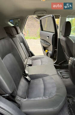 Внедорожник / Кроссовер Nissan Qashqai 2010 в 
