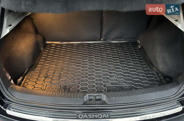 Позашляховик / Кросовер Nissan Qashqai 2011 в  фото 22 Позашляховик / Кросовер Nissan Qashqai 2011 в