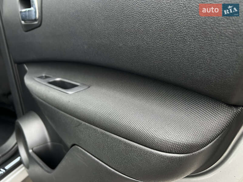 Позашляховик / Кросовер Nissan Qashqai 2007 в Ковелі фото 79 Позашляховик / Кросовер Nissan Qashqai 2007 в Ковелі