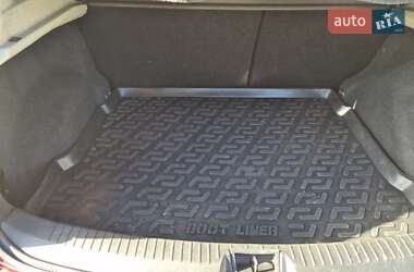 Внедорожник / Кроссовер Nissan Qashqai 2012 в 