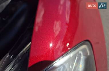 Внедорожник / Кроссовер Nissan Qashqai 2012 в 
