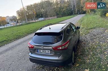 Внедорожник / Кроссовер Nissan Qashqai 2016 в 