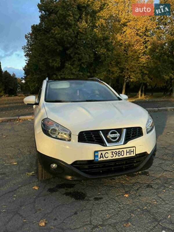 Внедорожник / Кроссовер Nissan Qashqai 2012 в Владимире