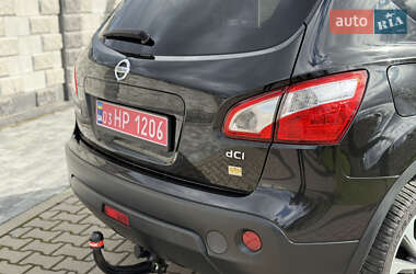 Внедорожник / Кроссовер Nissan Qashqai 2010 в 