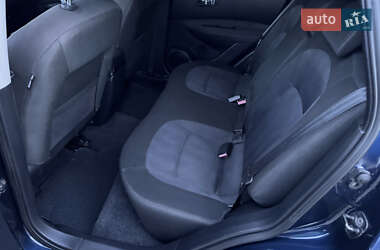 Внедорожник / Кроссовер Nissan Qashqai 2010 в 