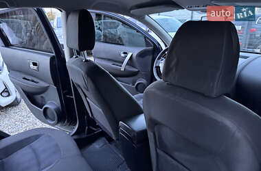 Внедорожник / Кроссовер Nissan Qashqai 2010 в 