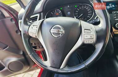 Внедорожник / Кроссовер Nissan Qashqai 2015 в 