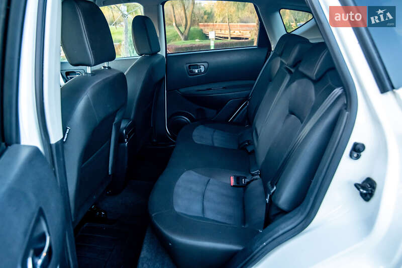 Внедорожник / Кроссовер Nissan Qashqai 2012 в Умани