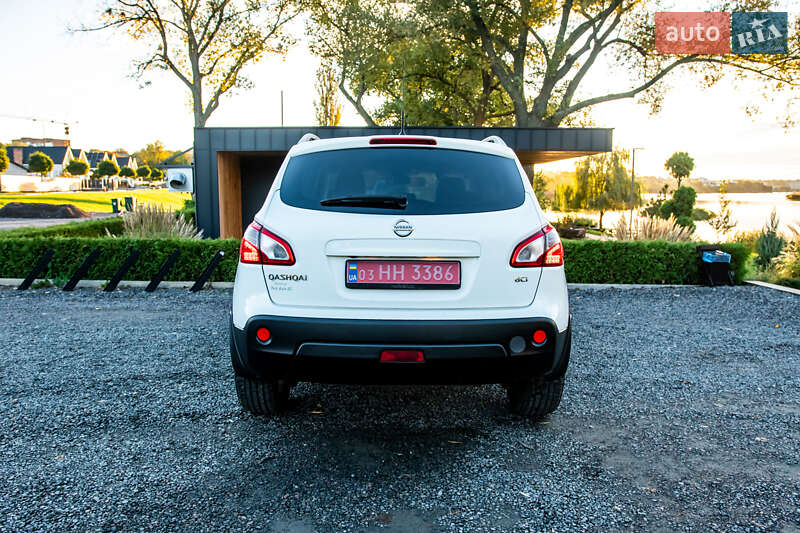 Внедорожник / Кроссовер Nissan Qashqai 2012 в Умани