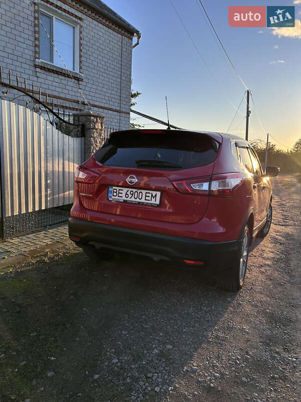 Внедорожник / Кроссовер Nissan Qashqai 2015 в Первомайске фото 3 Внедорожник / Кроссовер Nissan Qashqai 2015 в Первомайске