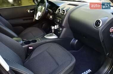 Внедорожник / Кроссовер Nissan Qashqai 2007 в 