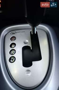 Внедорожник / Кроссовер Nissan Qashqai 2007 в 