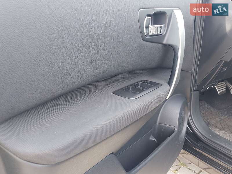 Внедорожник / Кроссовер Nissan Qashqai 2011 в Львове