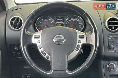 Внедорожник / Кроссовер Nissan Qashqai 2012 в 