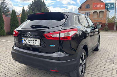 Позашляховик / Кросовер Nissan Qashqai 2016 в 