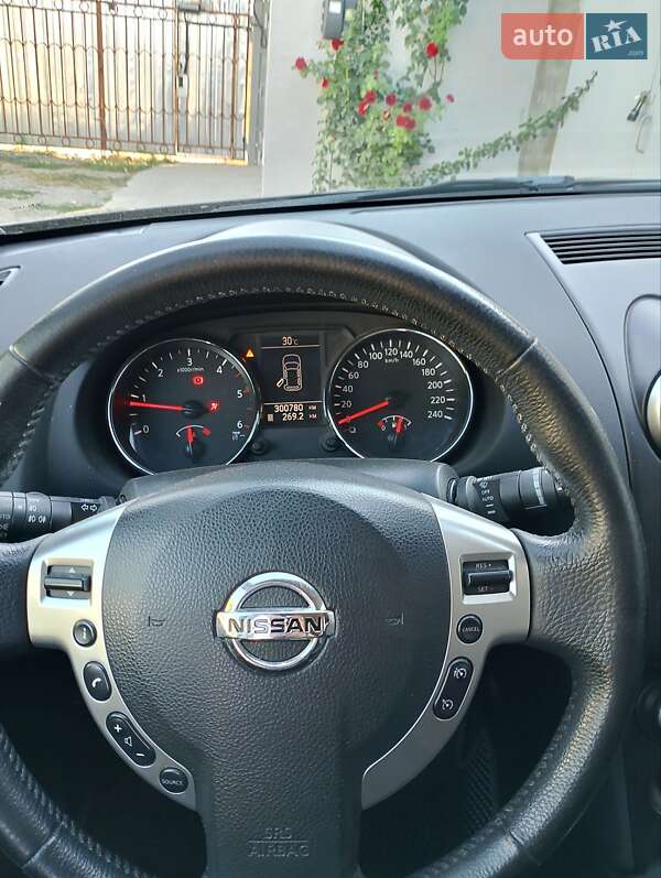 Позашляховик / Кросовер Nissan Qashqai 2010 в Миколаєві