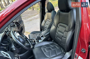 Позашляховик / Кросовер Nissan Qashqai 2018 в 