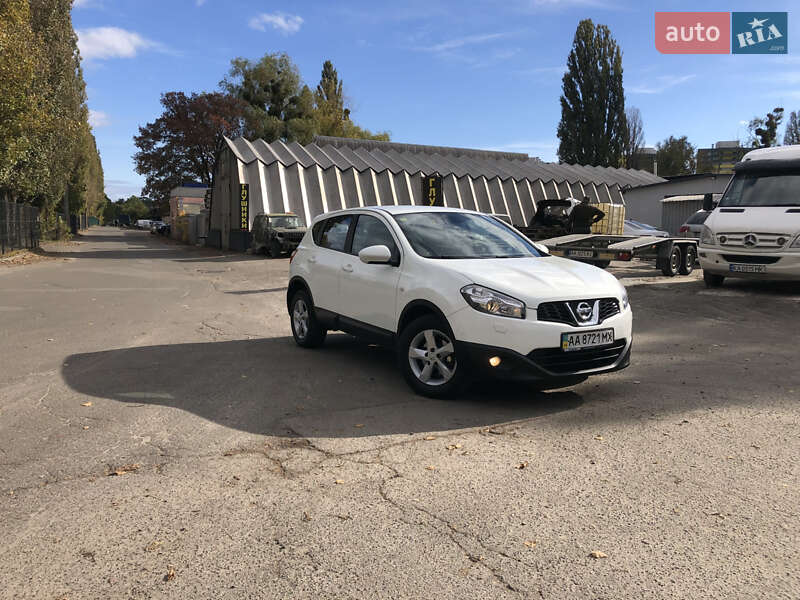 Позашляховик / Кросовер Nissan Qashqai 2013 в Києві фото 7 Позашляховик / Кросовер Nissan Qashqai 2013 в Києві