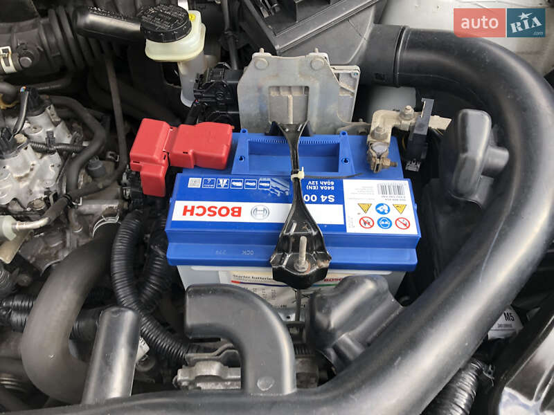 Позашляховик / Кросовер Nissan Qashqai 2013 в Києві фото 33 Позашляховик / Кросовер Nissan Qashqai 2013 в Києві