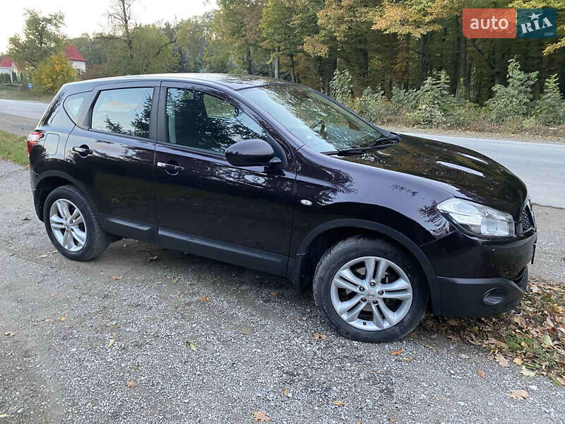 Внедорожник / Кроссовер Nissan Qashqai 2011 в Борщеве