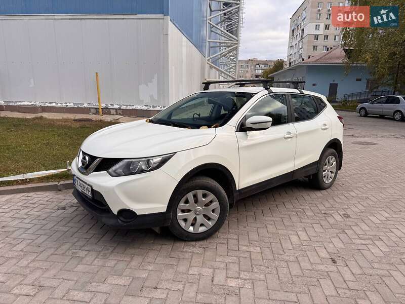 Внедорожник / Кроссовер Nissan Qashqai 2017 в Сумах