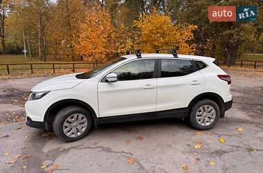 Внедорожник / Кроссовер Nissan Qashqai 2017 в Сумах