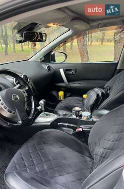 Внедорожник / Кроссовер Nissan Qashqai 2010 в 