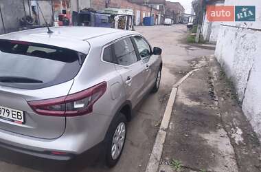 Внедорожник / Кроссовер Nissan Qashqai 2020 в Чернигове