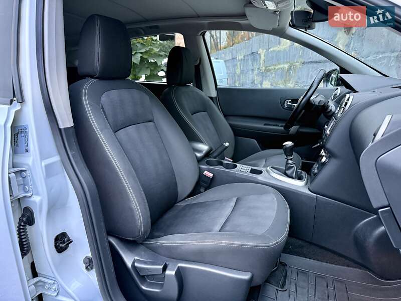 Внедорожник / Кроссовер Nissan Qashqai 2011 в Харькове