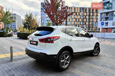 Позашляховик / Кросовер Nissan Qashqai 2019 в 
