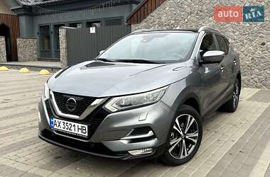Внедорожник / Кроссовер Nissan Qashqai 2017 в Киеве