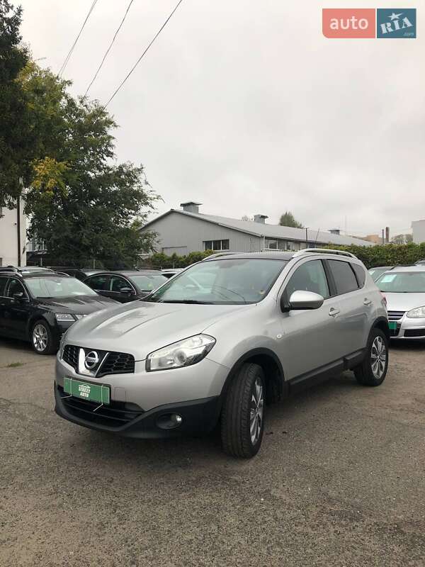 Внедорожник / Кроссовер Nissan Qashqai 2010 в Полтаве
