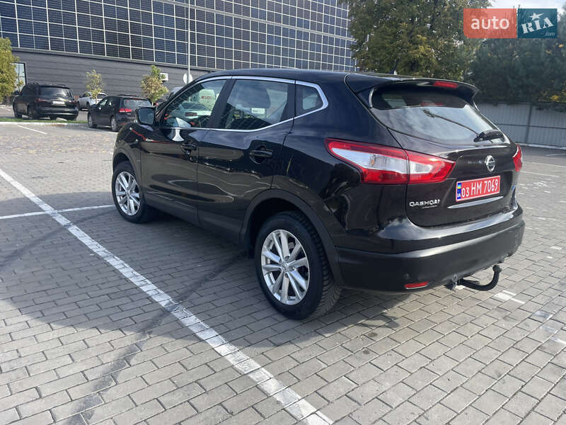 Позашляховик / Кросовер Nissan Qashqai 2014 в Луцьку