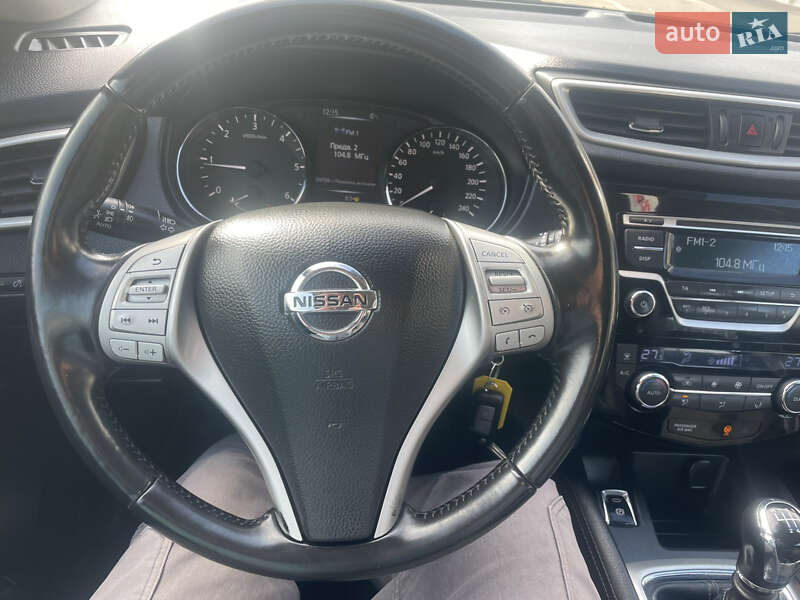 Позашляховик / Кросовер Nissan Qashqai 2014 в Луцьку