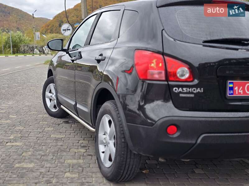 Внедорожник / Кроссовер Nissan Qashqai 2008 в Косове