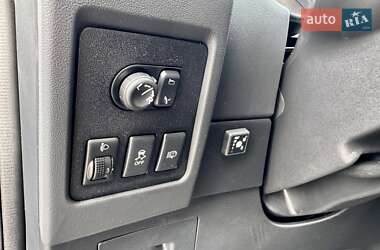 Позашляховик / Кросовер Nissan Qashqai 2013 в 