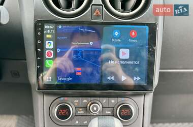 Позашляховик / Кросовер Nissan Qashqai 2013 в 