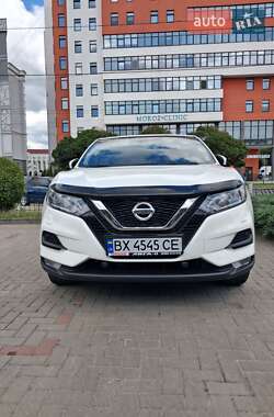 Внедорожник / Кроссовер Nissan Qashqai 2020 в Хмельницком